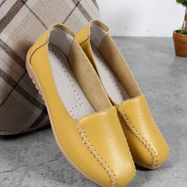 Pure Color Stitching Leather Soft Flat Shoes For Women