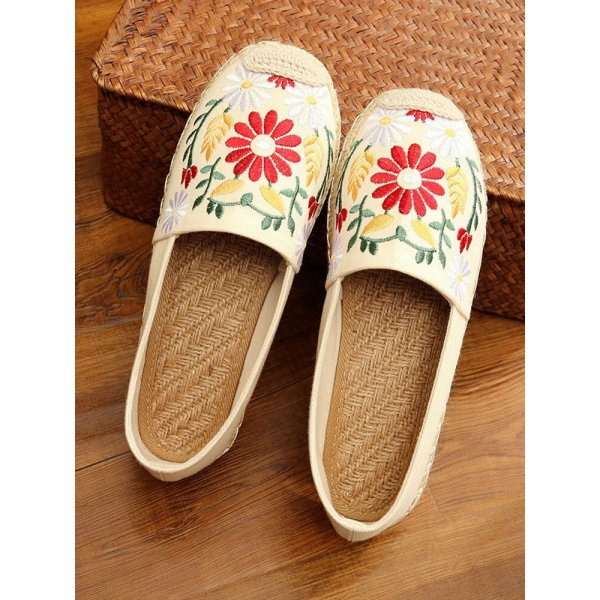 Women Old Peking Ethnic Retro Floral Embroidered Comfy Breathable Linen Casual Flat Shoes