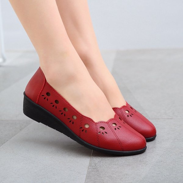 Women Casual Soft Breathable Hollow Slip On Flats