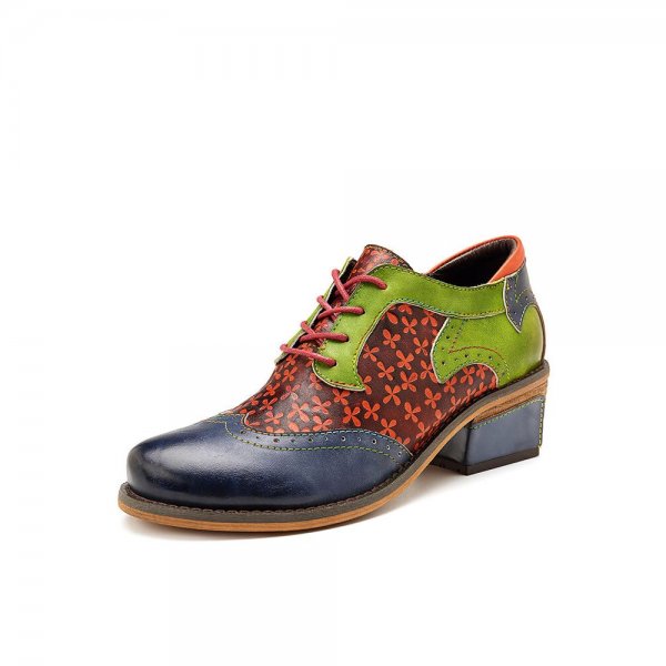 Retro Clover Pattern Hand-colored Genuine Leather Lace Up Block Heel Shoes