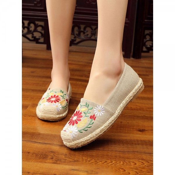 Women Old Peking Ethnic Retro Floral Embroidered Comfy Breathable Linen Casual Flat Shoes